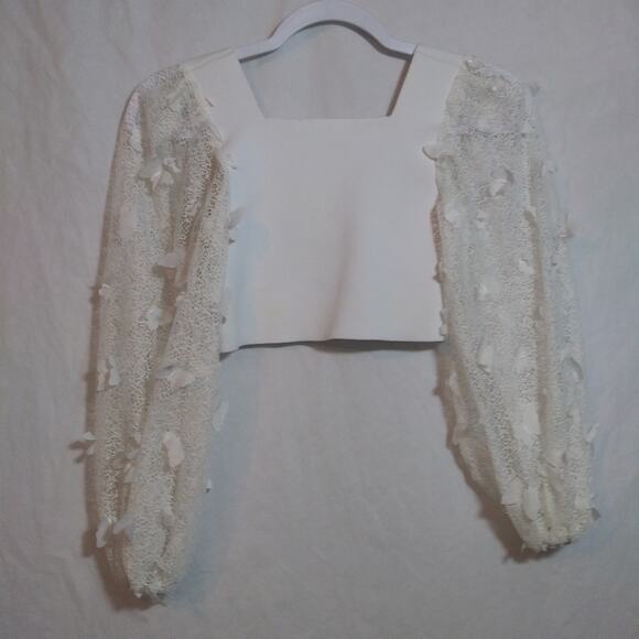 Free People Intimately Flutter By Crop Top Elegant White Lace Sleeve Size S - Picture 9 of 9